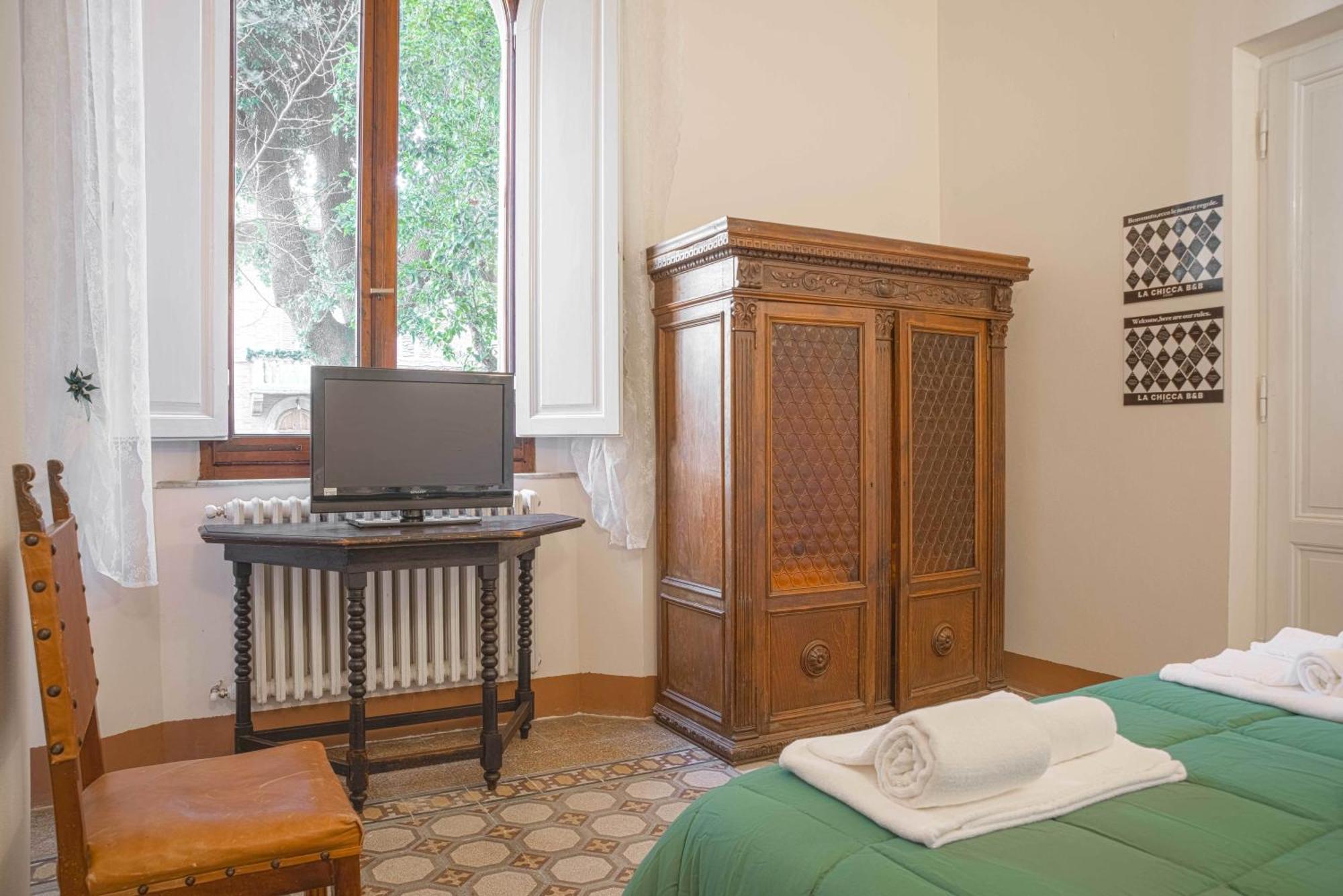 La Chicca B&B Siena Szoba fotó
